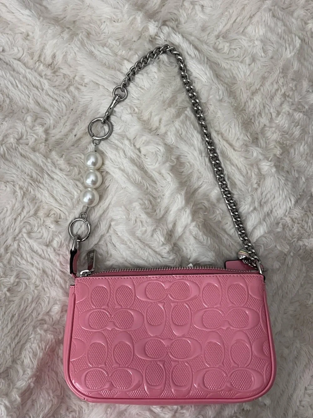 Nolita 19 Coach Pink Signature Embossed Leather Shoulder Bag - Picture 3 of 6